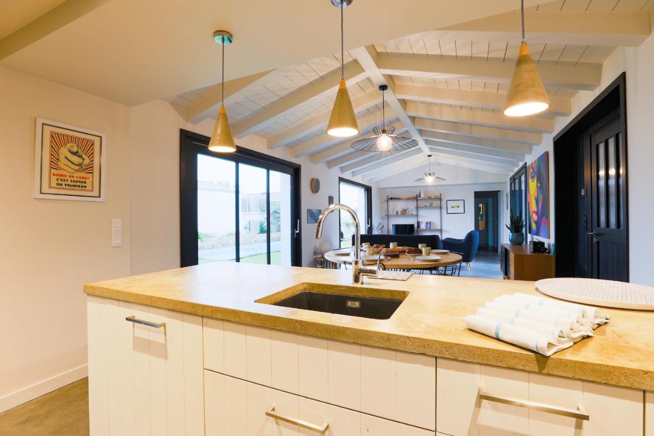 Belle Maison Pour Un Sejour A 10 Personnes Au Coeur De L'Ile De Re Le Bois-Plage-en-Re Luaran gambar